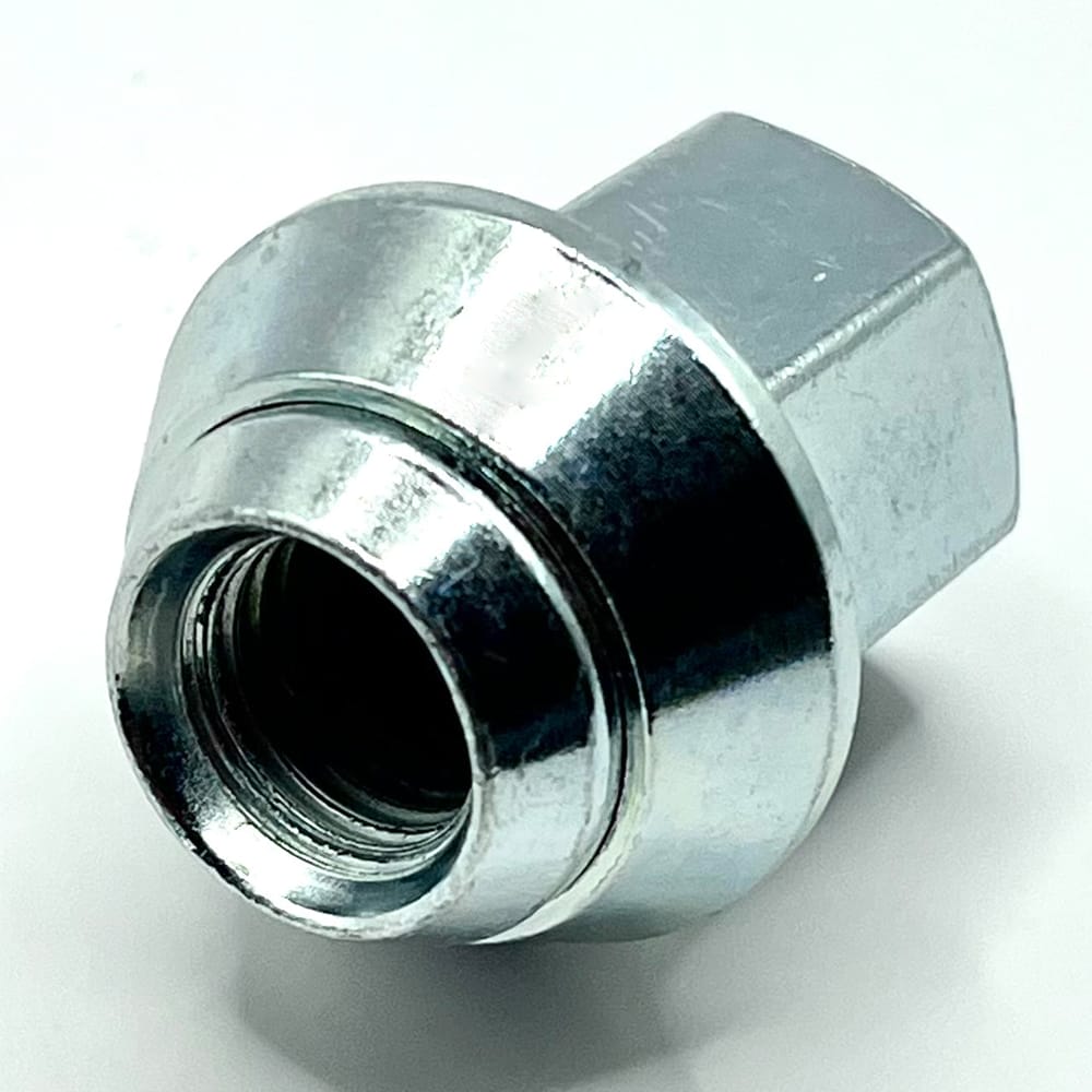 Ford Focus wheel nuts to fit original alloy wheels.