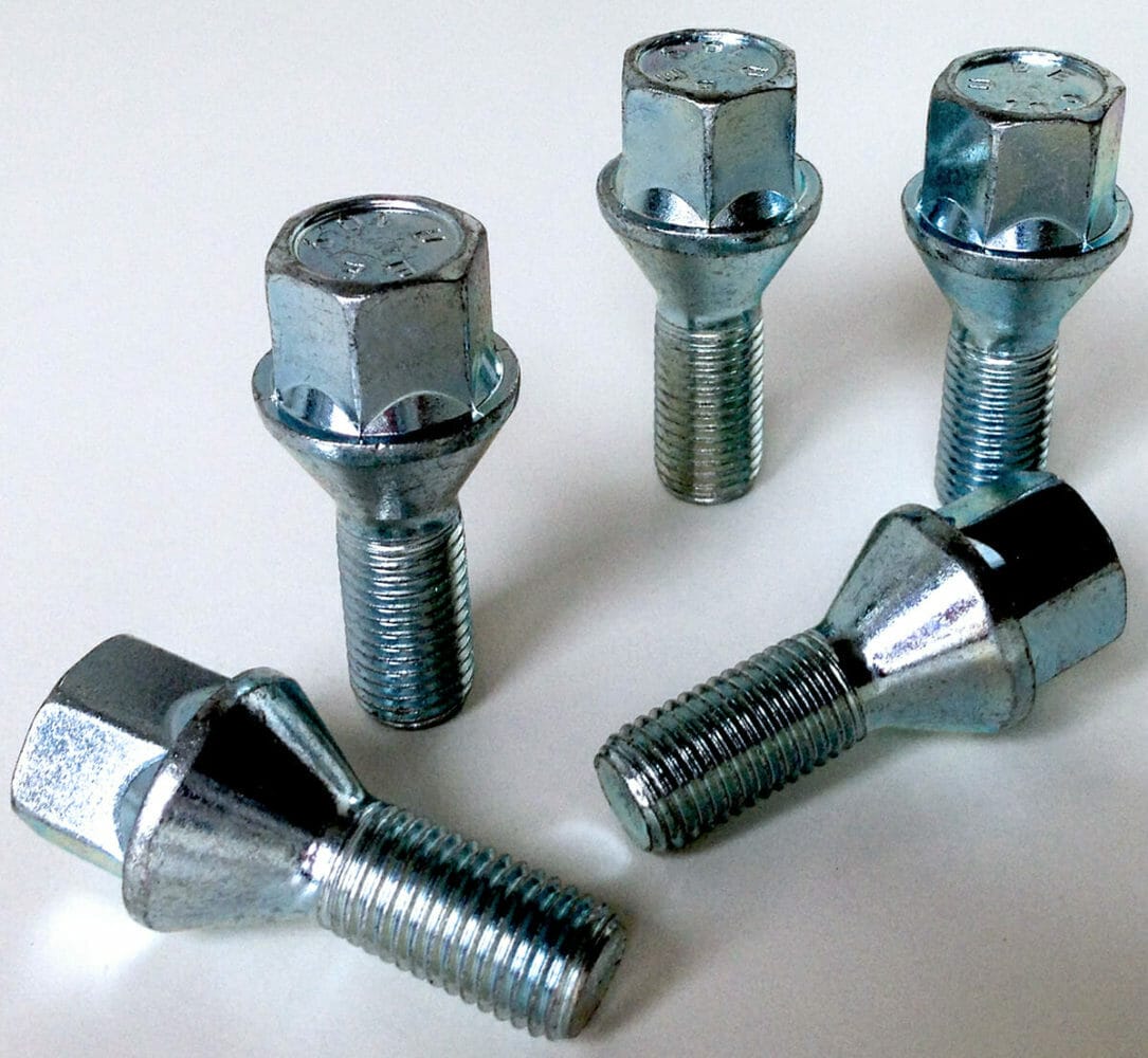Set of 5 x alloy wheel bolts. M12 x 1.5, 27mm thread, 17mm Hex Spot