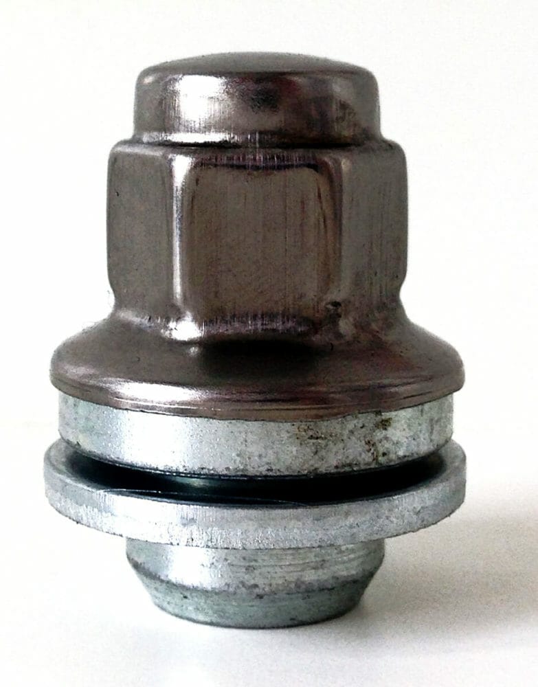 Jaguar s clearance type wheel nuts